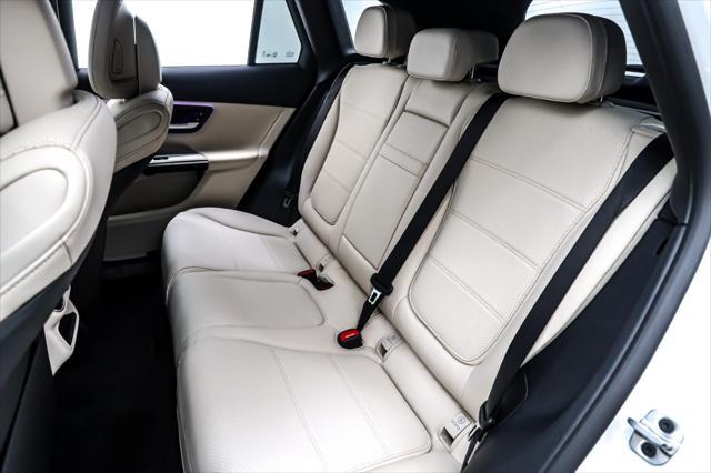 new 2025 Mercedes-Benz GLC 300 car, priced at $51,705