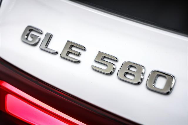 new 2025 Mercedes-Benz GLE 580 car, priced at $97,725
