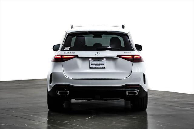 new 2025 Mercedes-Benz GLE 580 car, priced at $97,725