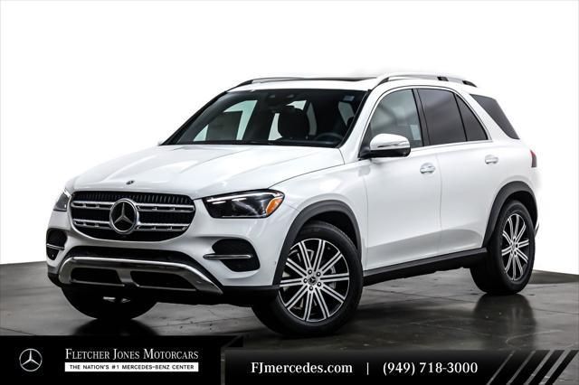 new 2025 Mercedes-Benz GLE 450 car, priced at $77,815