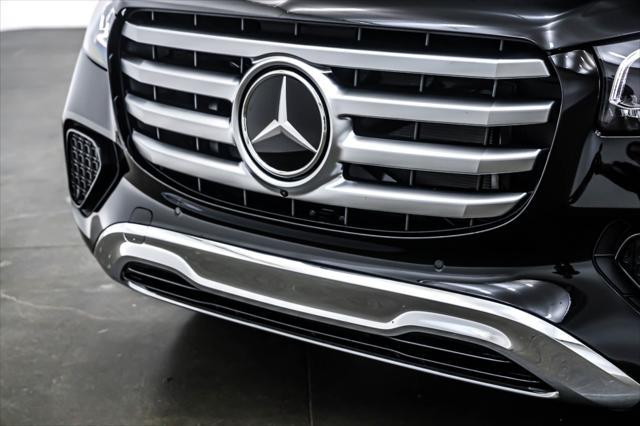 new 2025 Mercedes-Benz GLS 450 car, priced at $93,785
