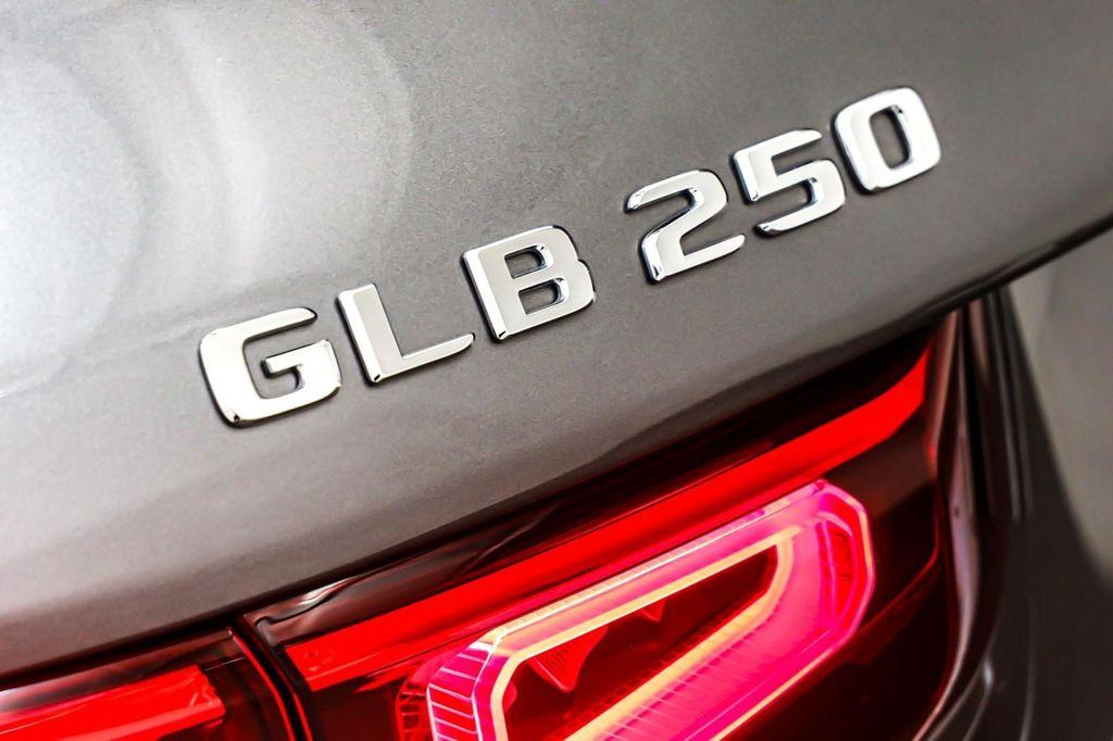 used 2022 Mercedes-Benz GLB 250 car, priced at $25,890