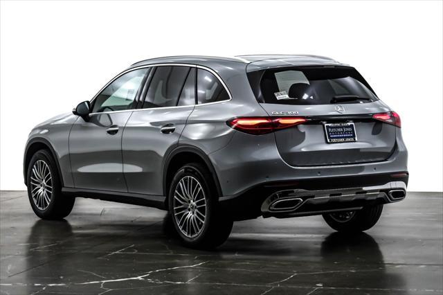 new 2025 Mercedes-Benz GLC 300 car, priced at $57,455