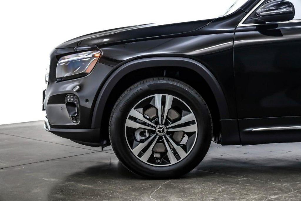 used 2025 Mercedes-Benz GLB 250 car, priced at $47,145
