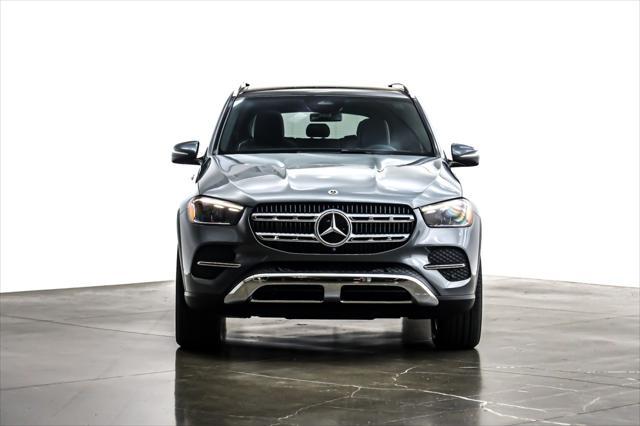 new 2025 Mercedes-Benz GLE 450 car, priced at $79,825