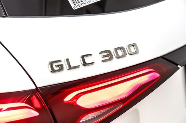 new 2025 Mercedes-Benz GLC 300 car, priced at $56,165