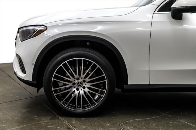 new 2025 Mercedes-Benz GLC 300 car, priced at $55,840