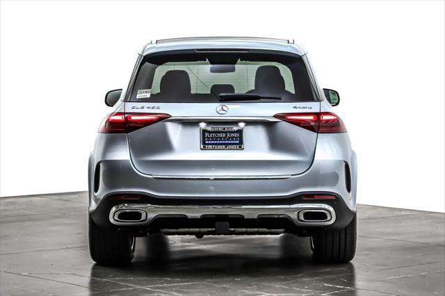 new 2025 Mercedes-Benz GLE 450 car, priced at $83,065