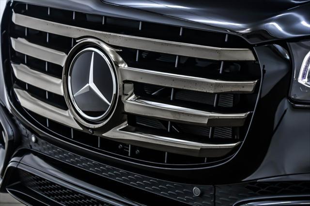 new 2025 Mercedes-Benz GLS 450 car, priced at $101,135