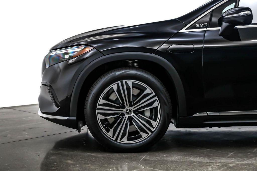 new 2026 Mercedes-Benz EQS 400 car, priced at $93,055
