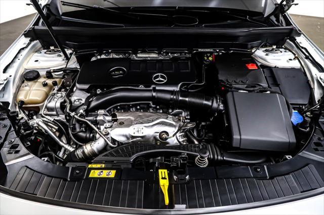 used 2021 Mercedes-Benz GLB 250 car, priced at $29,894