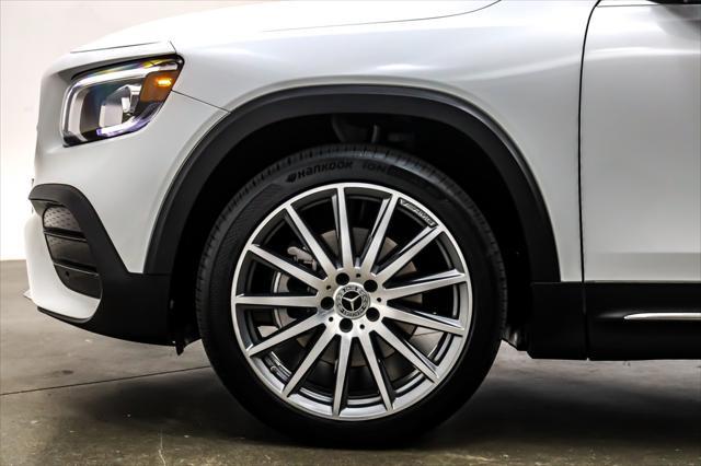 used 2021 Mercedes-Benz GLB 250 car, priced at $29,894