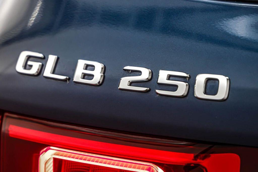 used 2021 Mercedes-Benz GLB 250 car, priced at $26,894