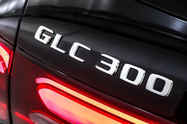 new 2025 Mercedes-Benz GLC 300 car, priced at $52,305