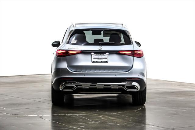 new 2025 Mercedes-Benz GLC 300 car, priced at $53,955