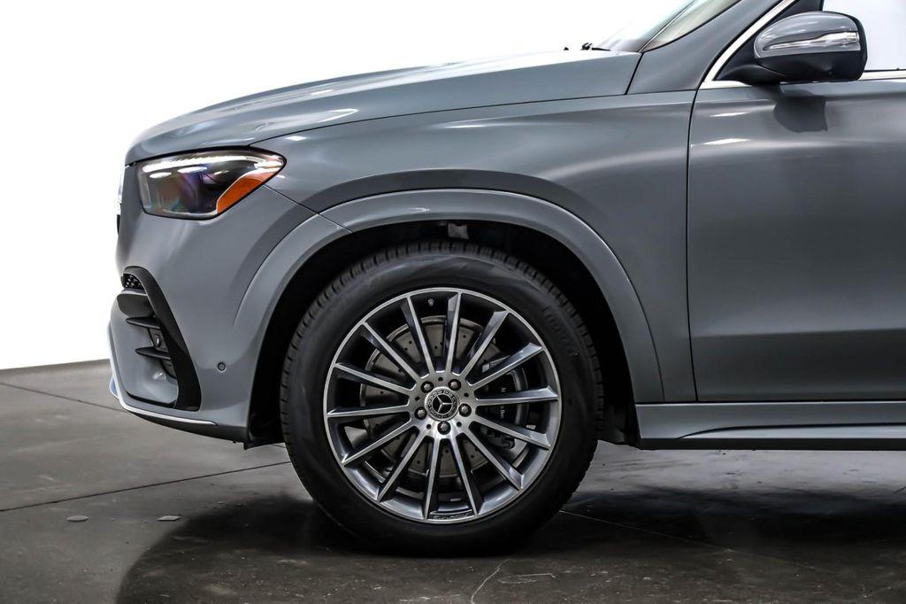 new 2026 Mercedes-Benz GLE 580 car, priced at $102,870