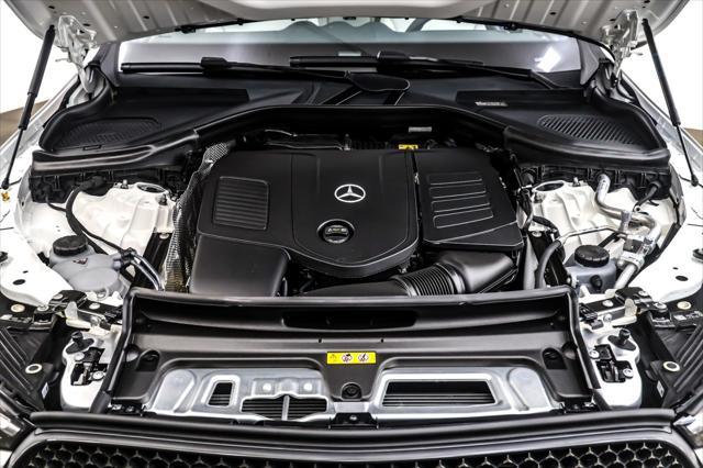 new 2025 Mercedes-Benz GLC 300 car, priced at $66,045