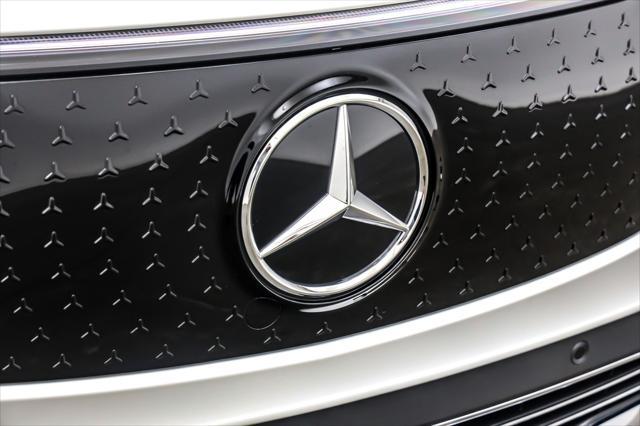 new 2024 Mercedes-Benz EQB 350 car, priced at $63,065