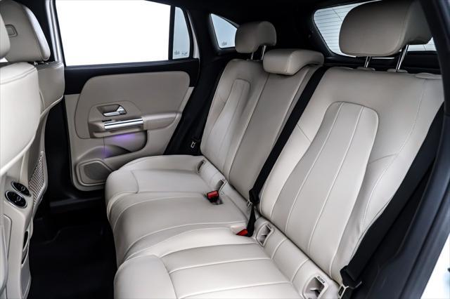 new 2025 Mercedes-Benz GLA 250 car, priced at $47,295