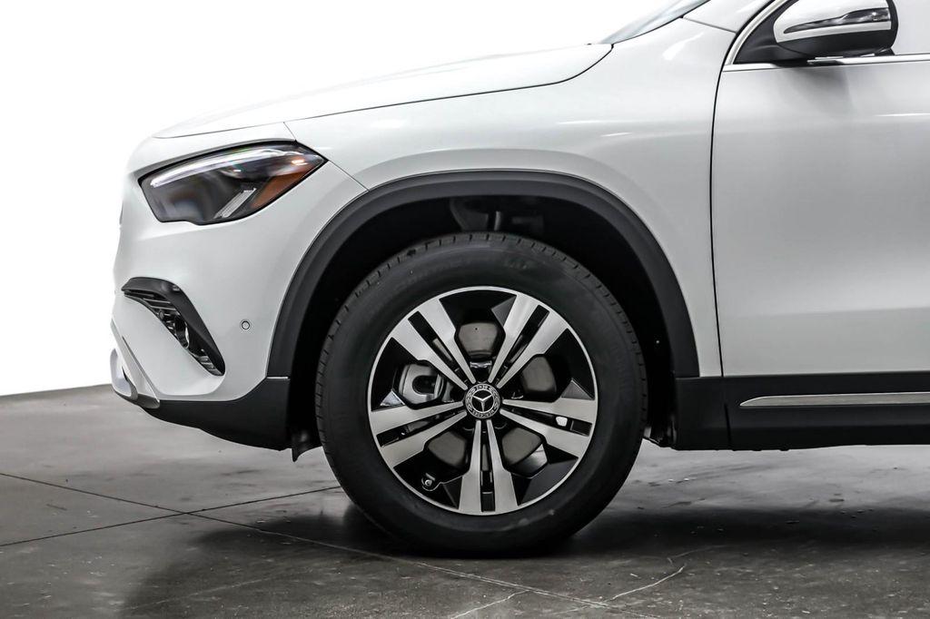 new 2026 Mercedes-Benz GLA 250 car, priced at $47,330