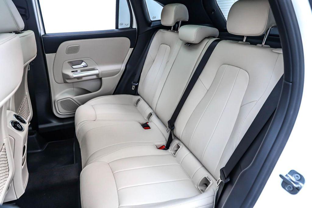 new 2026 Mercedes-Benz GLA 250 car, priced at $47,330