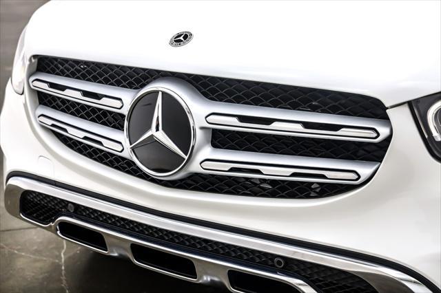 used 2022 Mercedes-Benz GLC 300 car, priced at $33,894
