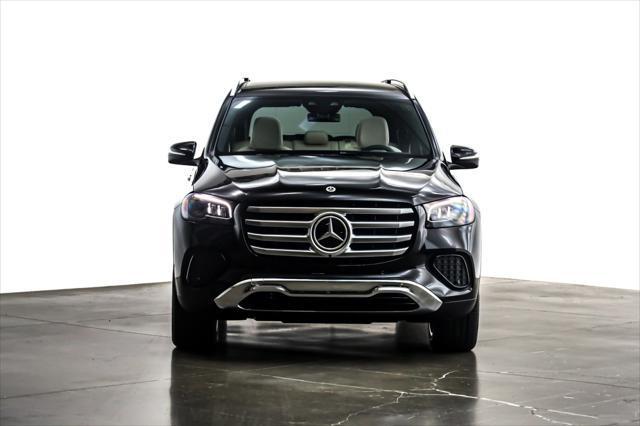 new 2025 Mercedes-Benz GLS 450 car, priced at $93,445