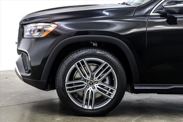 new 2025 Mercedes-Benz GLS 450 car, priced at $93,445