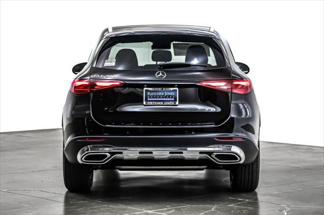 new 2025 Mercedes-Benz GLC 300 car, priced at $51,415