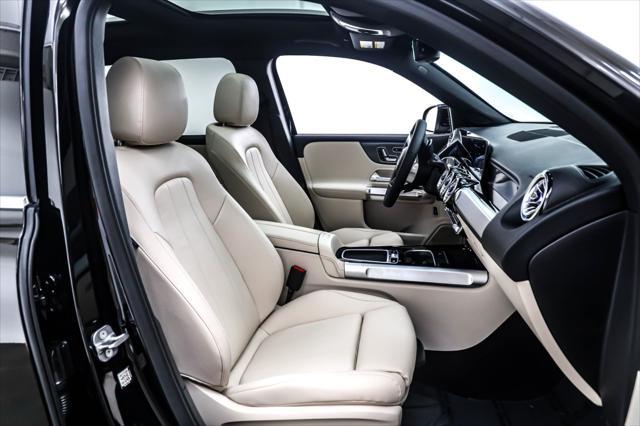 new 2025 Mercedes-Benz GLB 250 car, priced at $48,450