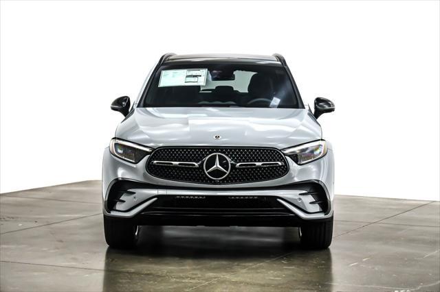 new 2025 Mercedes-Benz GLC 300 car, priced at $61,135