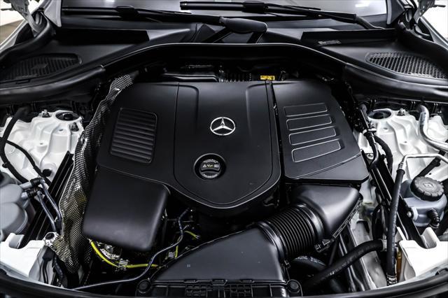 new 2025 Mercedes-Benz GLC 350e car, priced at $62,405