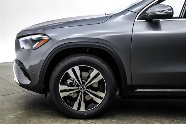 new 2025 Mercedes-Benz GLA 250 car, priced at $48,020