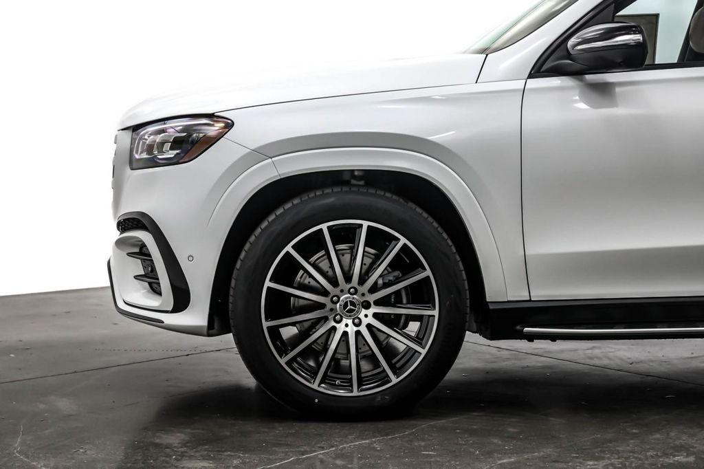 new 2026 Mercedes-Benz GLS 580 car, priced at $123,490