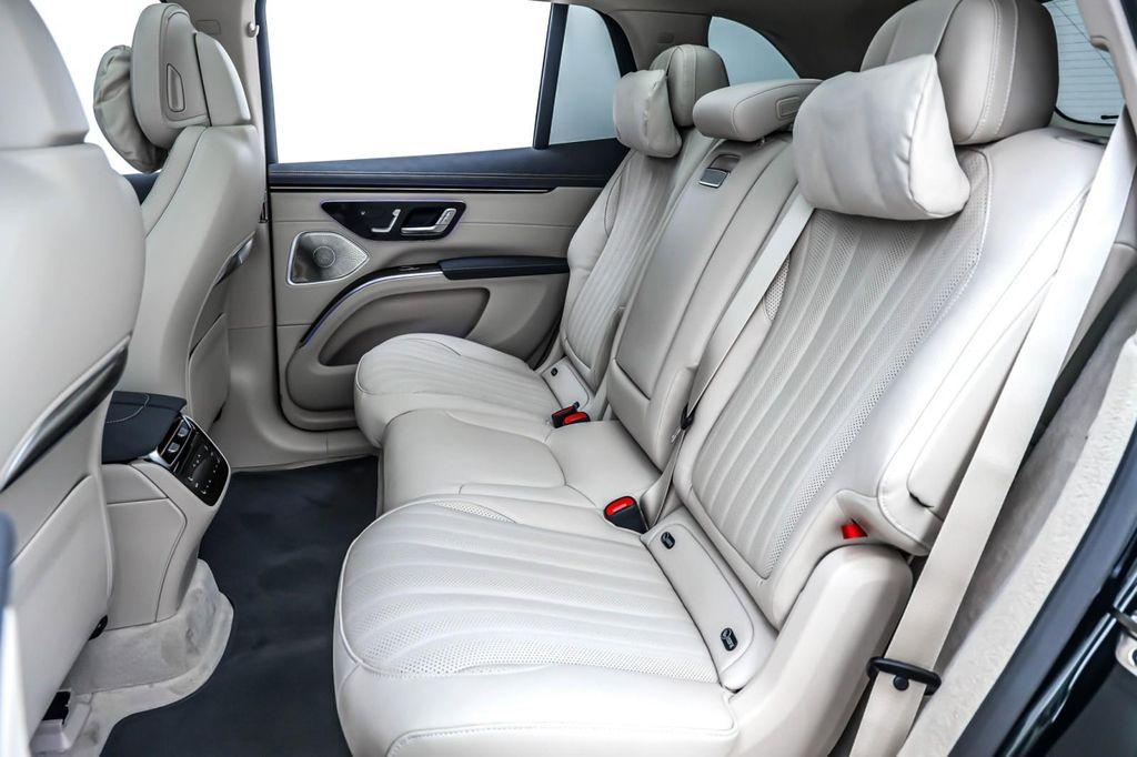 new 2026 Mercedes-Benz EQS 400 car, priced at $100,200