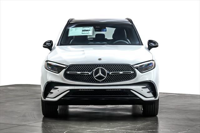 new 2025 Mercedes-Benz GLC 300 car, priced at $59,385