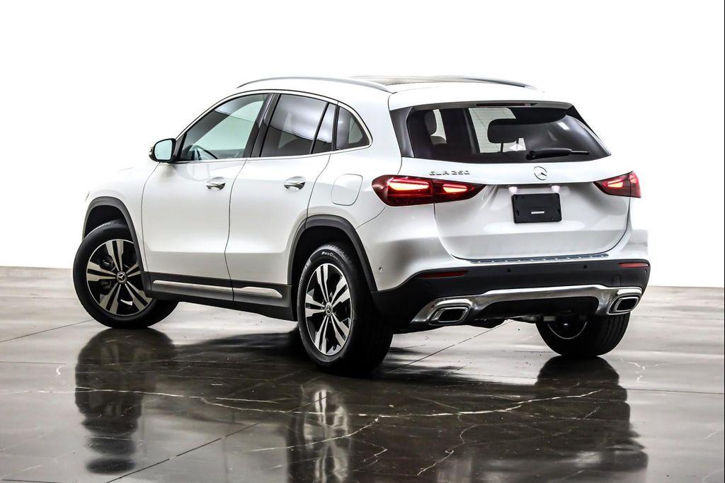 used 2025 Mercedes-Benz GLA 250 car, priced at $45,650
