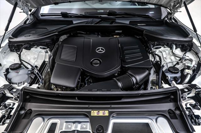 new 2025 Mercedes-Benz GLC 300 car, priced at $51,105