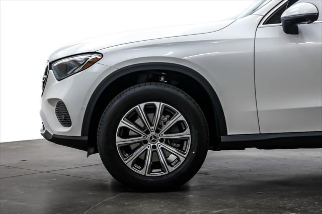 new 2025 Mercedes-Benz GLC 300 car, priced at $55,385