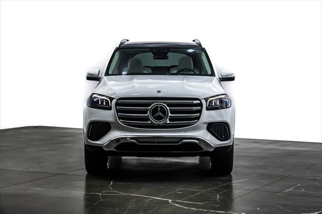 new 2025 Mercedes-Benz GLS 450 car, priced at $90,980