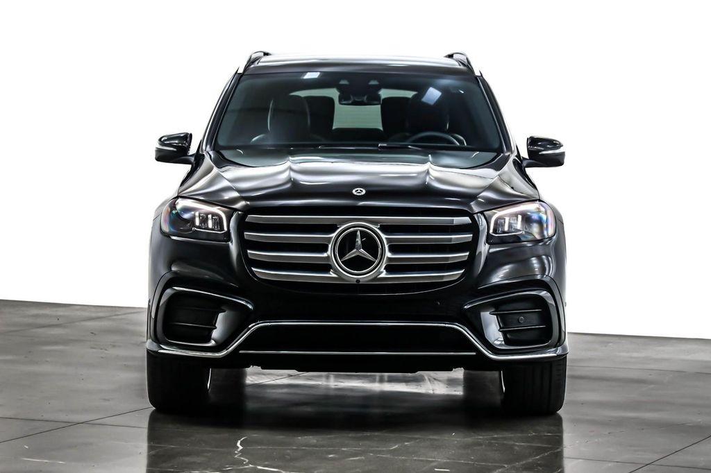 new 2025 Mercedes-Benz GLS 580 car, priced at $117,295