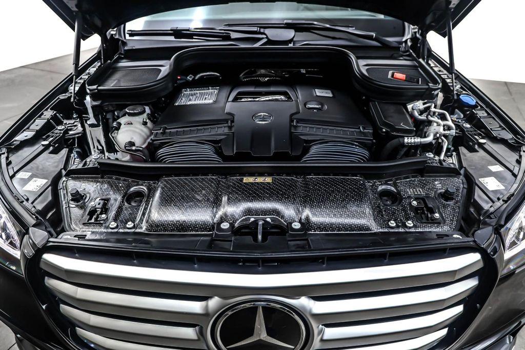 new 2025 Mercedes-Benz GLS 580 car, priced at $117,295