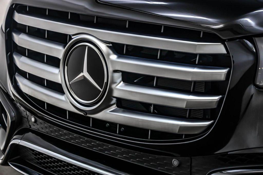 new 2025 Mercedes-Benz GLS 580 car, priced at $117,295