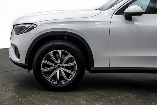 new 2025 Mercedes-Benz GLC 300 car, priced at $52,895