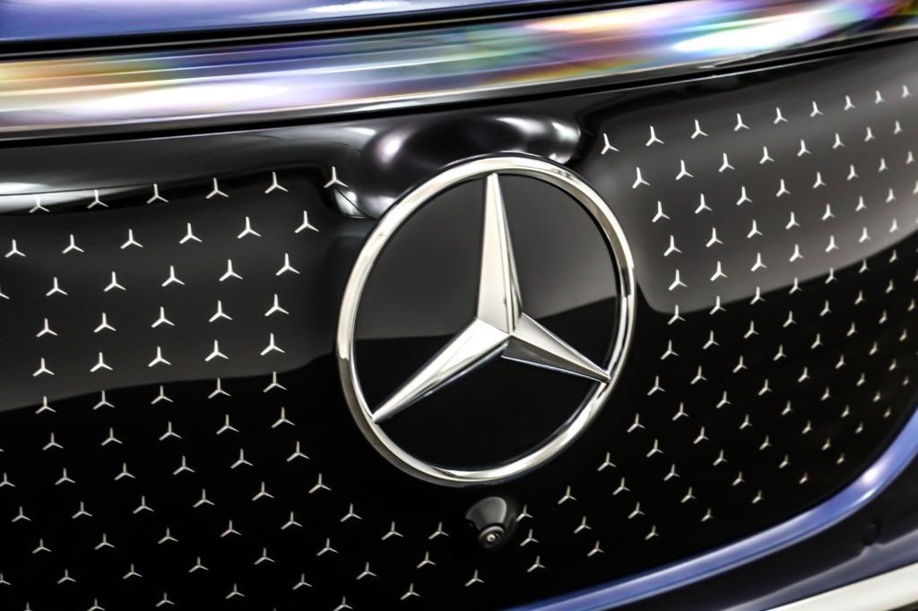 new 2024 Mercedes-Benz EQE 350 car