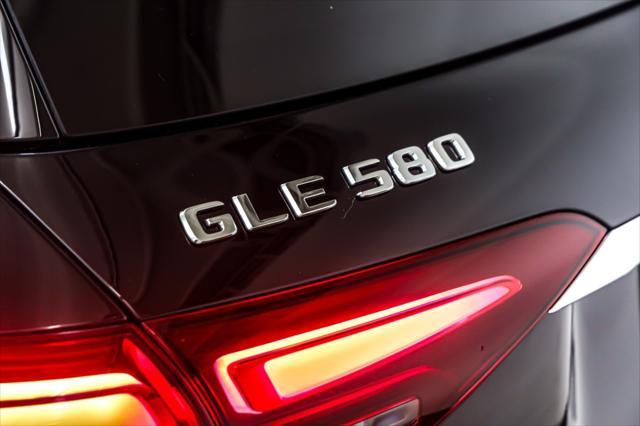 new 2025 Mercedes-Benz GLE 580 car, priced at $96,485