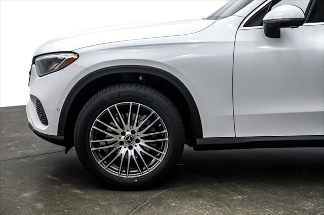 new 2025 Mercedes-Benz GLC 300 car, priced at $53,045