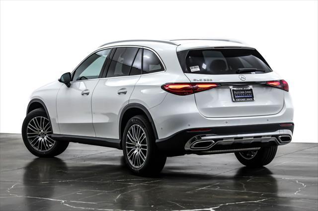 new 2025 Mercedes-Benz GLC 300 car, priced at $53,045