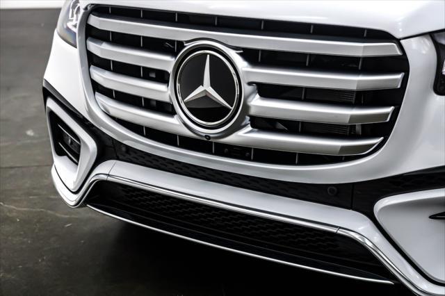 new 2025 Mercedes-Benz GLS 450 car, priced at $100,895