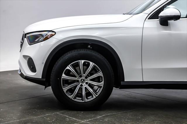 new 2025 Mercedes-Benz GLC 300 car, priced at $55,405